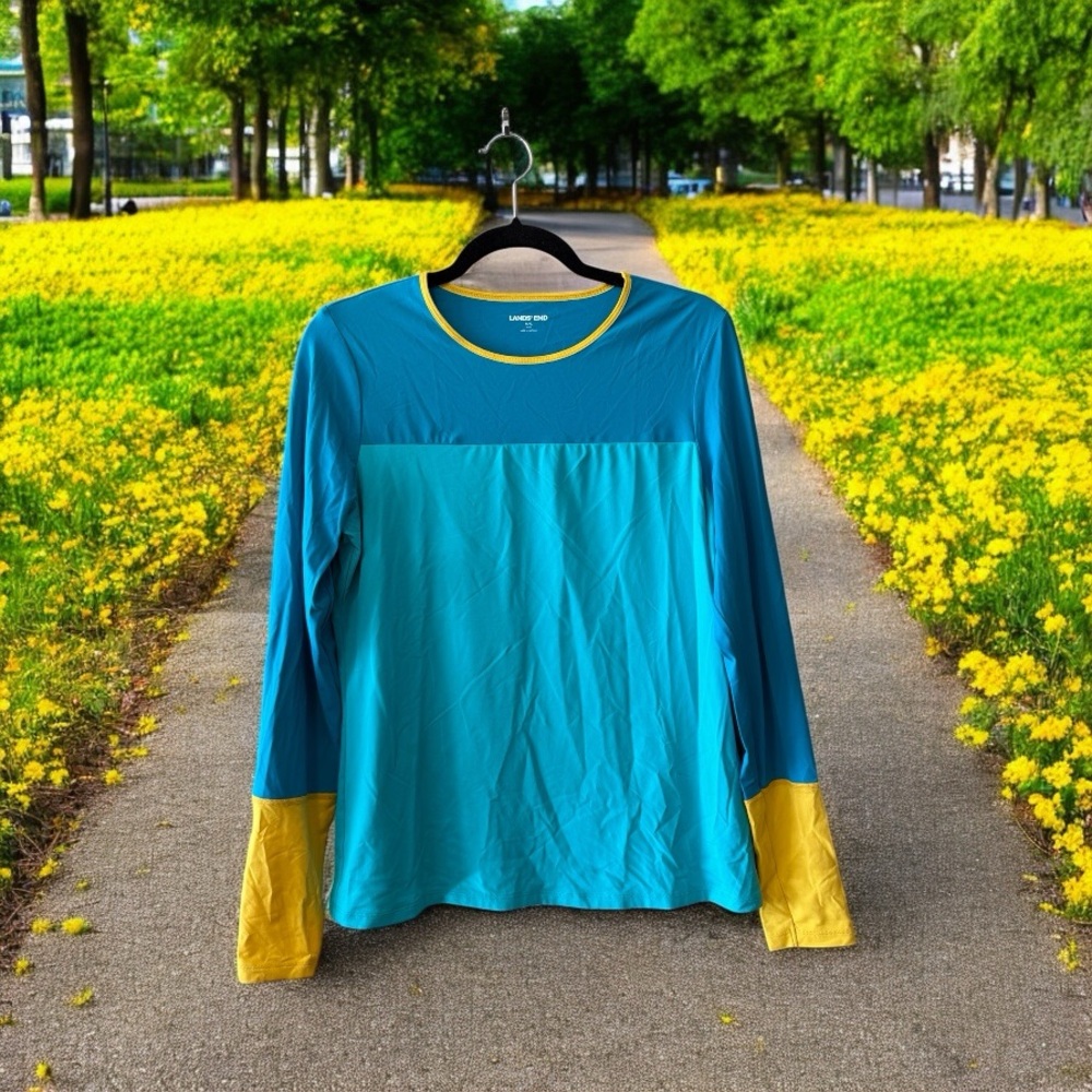 Lands’ End Vibrant Blue & Yellow Long Sleeve Athletic Top